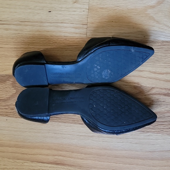 Chinese Laundry flats - Picture 2 of 3